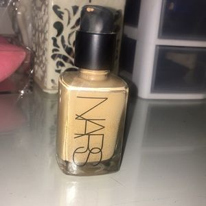 Nars sheer glow Stromboli